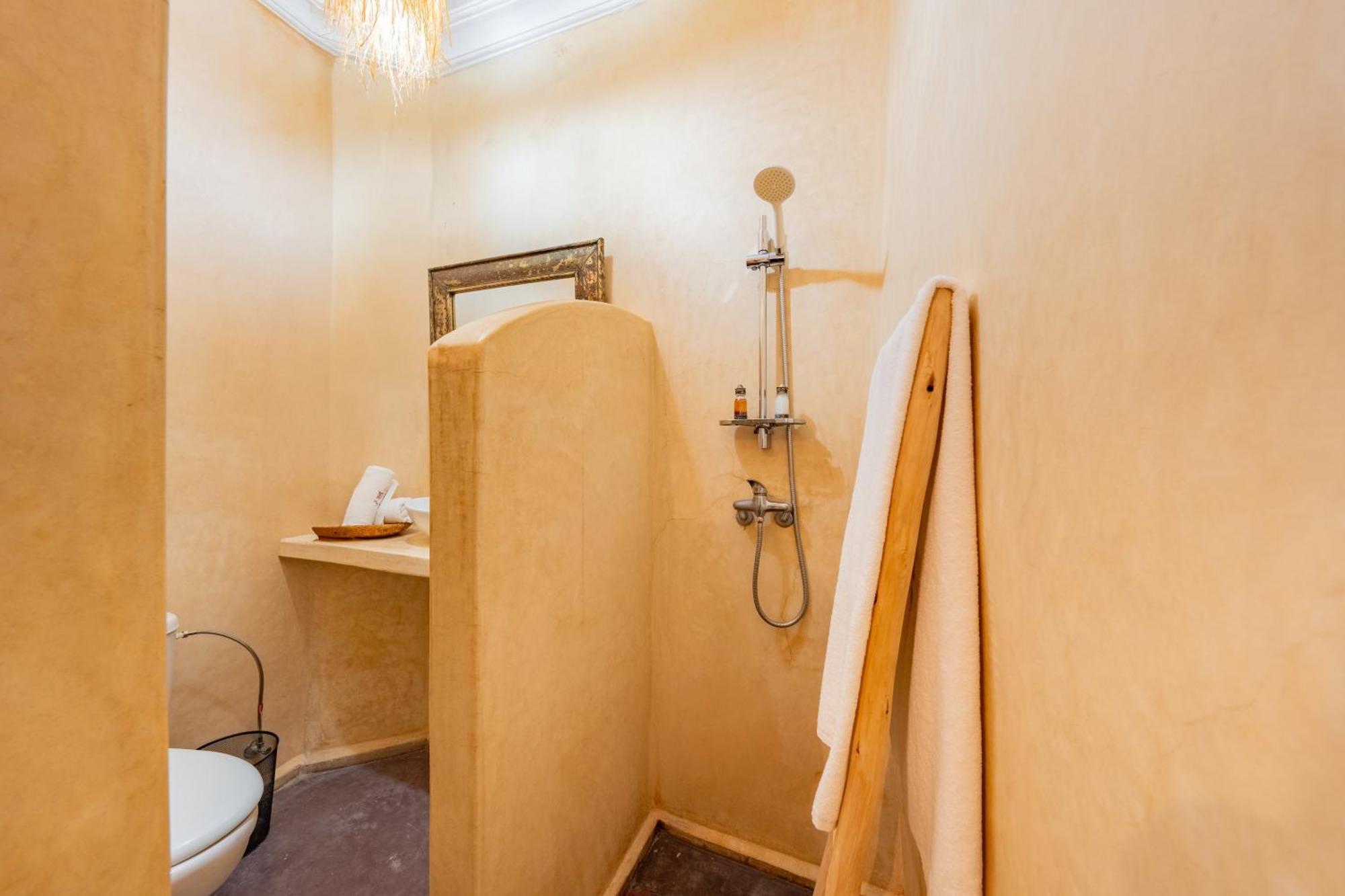 Riad Prive - 5 Minuts From Jamaa Fnaa Square & Souks - Marrakech مراكش المظهر الخارجي الصورة